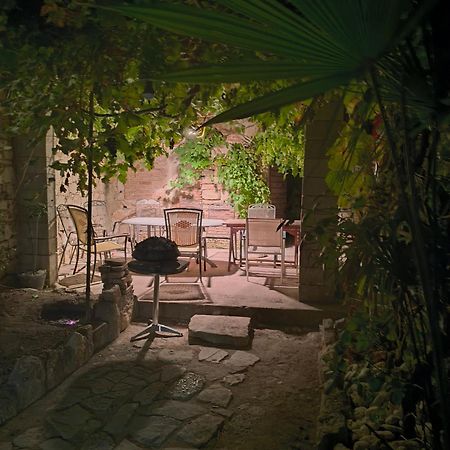 Casa Di Marko 105 M2 Garden Apartment Ровин Екстериор снимка