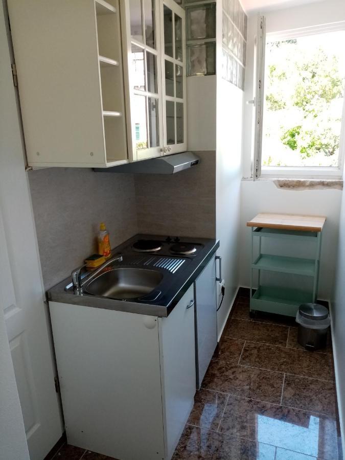 Casa Di Marko 105 M2 Garden Apartment Ровин Екстериор снимка